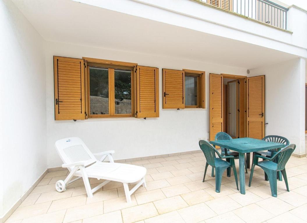 Blue Area Apartments - Fromhometosalento Torre dell'Orso Eksteriør bilde